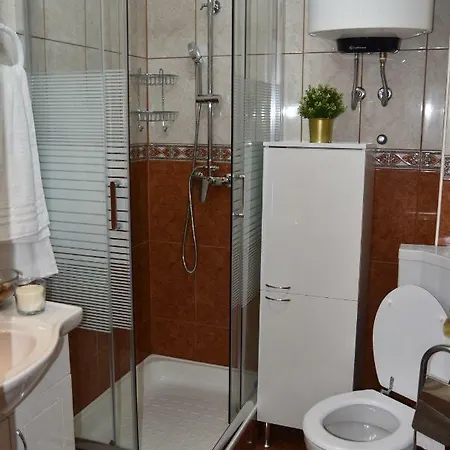 Studio Apartman Helena *** Trogir